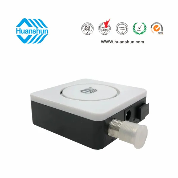 三个黑人玩一个女4P文